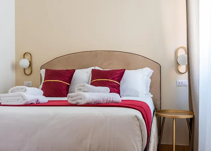 Decimo Meridio- At Spanish Steps- 4* Rom