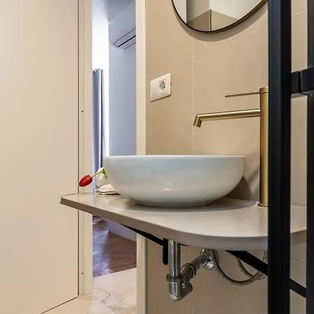 Guest house Decimo Meridio- At Spanish Steps- Rome