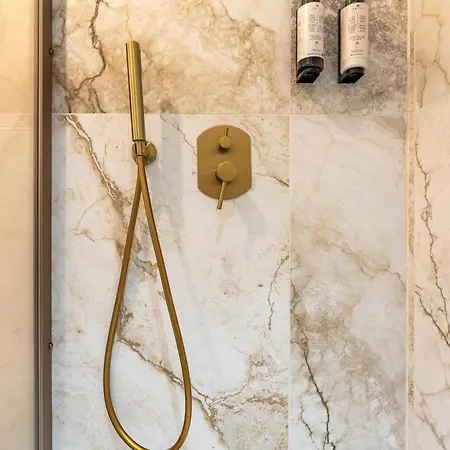 Decimo Meridio- At Spanish Steps- Pensjonat 4*