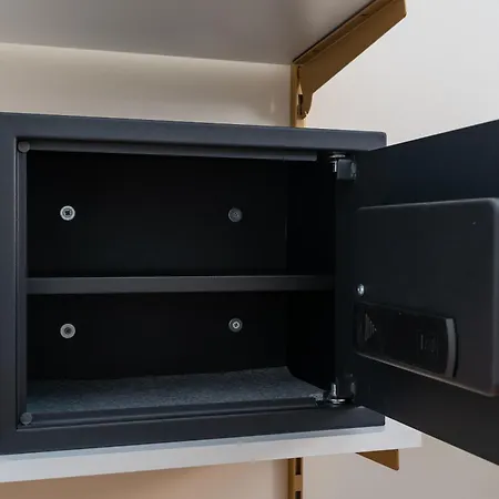 Decimo Meridio- At Spanish Steps- 4* Rzym