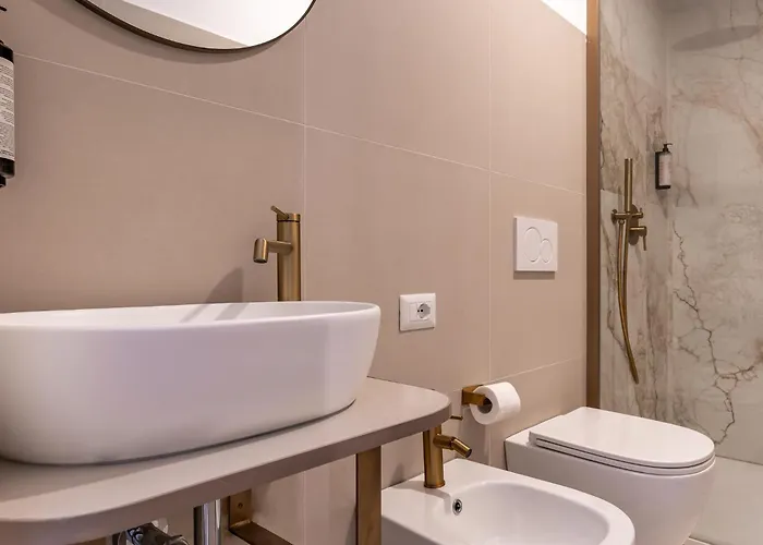 Decimo Meridio- At Spanish Steps- 罗马