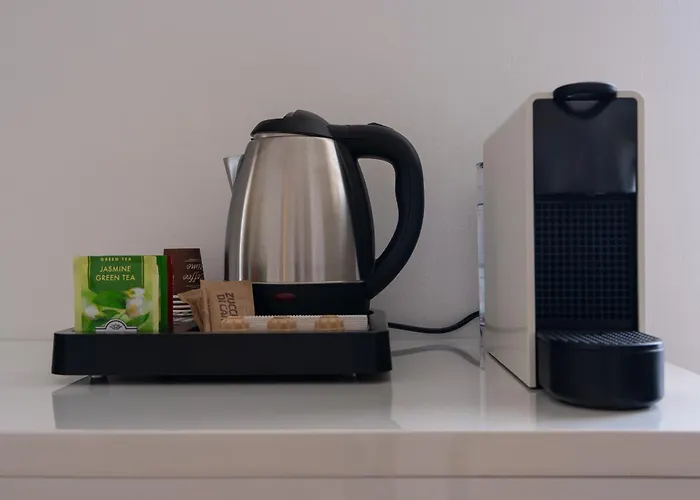 Gasthuis Decimo Meridio- At Spanish Steps- Rome