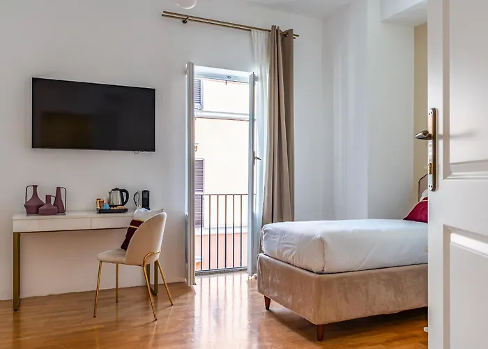 Decimo Meridio- At Spanish Steps- 4* Rome